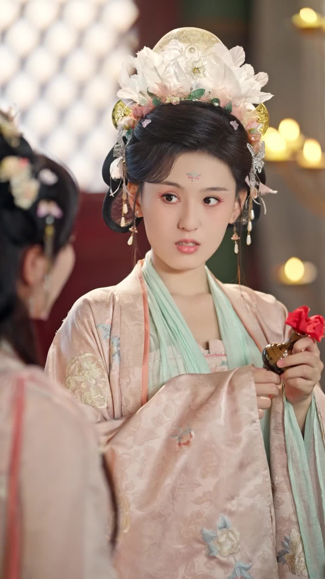 2화 - 환생 자매의 숙명적 대결, 황후 자리는 누구에게?